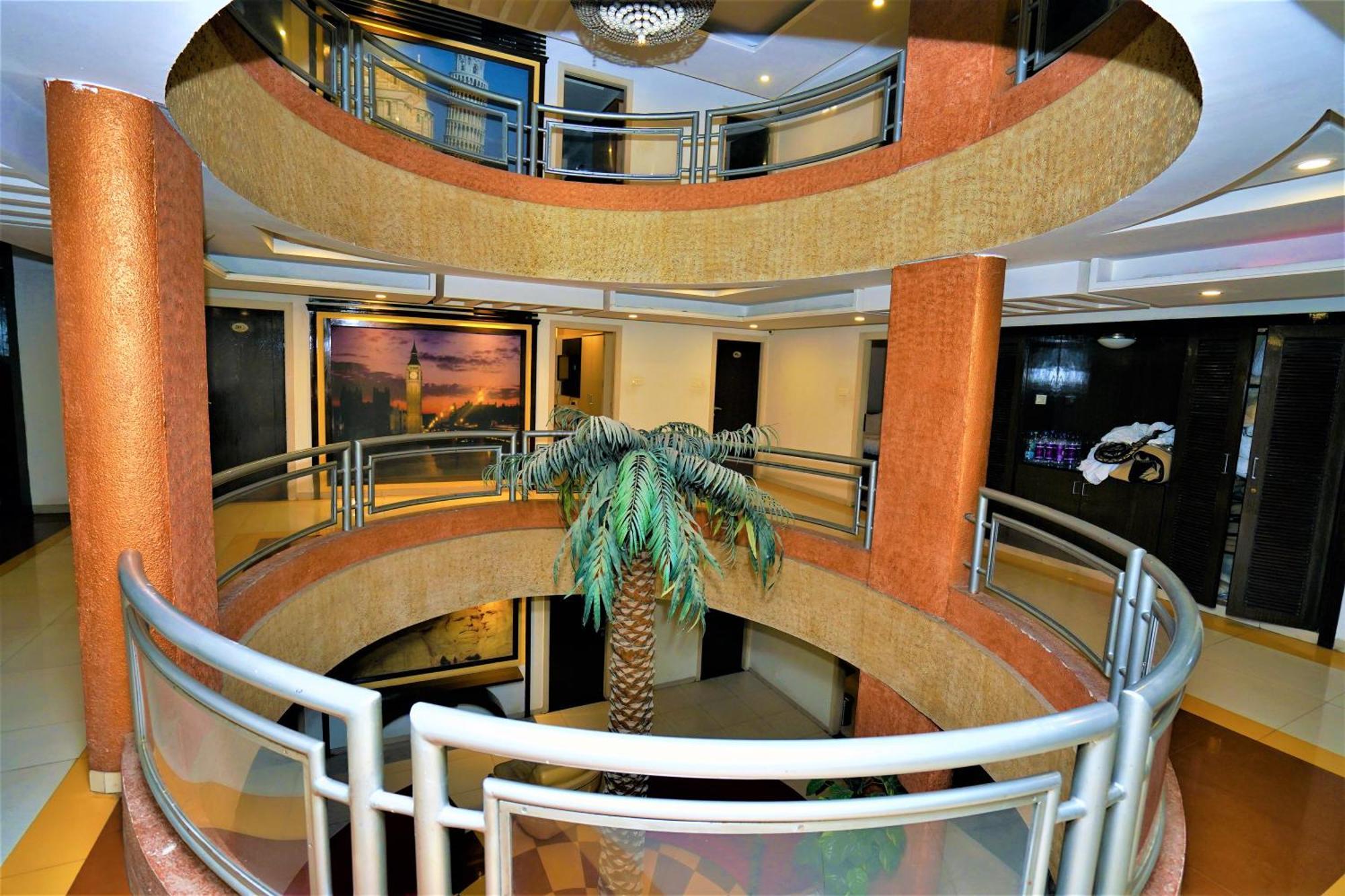 New Hotel Europa Inn Rajkot Eksteriør billede